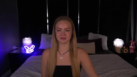 celestenoirr online show from July 2026 06:41:01 AM