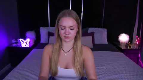 celestenoirr online show from July 2026 06:49:02 AM
