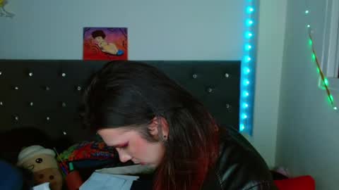 I am Valentinn online show from January 2025 04:59:01 AM