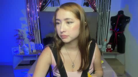 Snapshot of celesthejones chatting on February 2025 03:52:01 AM CelestheJones online show from February 2025 03:52:01 AM