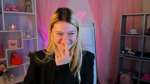 your cute kitty online show from May 2026 06:47:02 PM