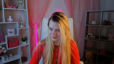 your cute kitty online show from May 2026 06:07:02 PM