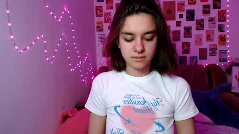  Celine  online show from December 2024 03:33:01 PM