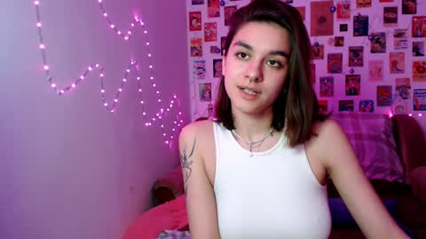  Celine  online show from January 2025 04:48:02 PM