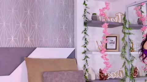 Celine online show from November 2025 04:07:01 PM