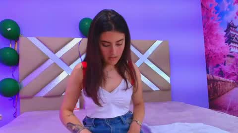       online show from April 2026 07:58:01 PM