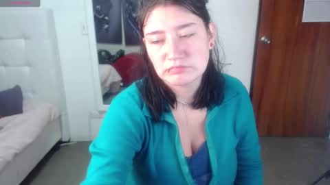 Snapshot of cerecita_02 chatting on February 2025 12:48:02 PM Cerecita online show from February 2025 12:48:02 PM