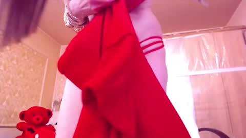 Cerise online show from May 2026 12:38:01 AM