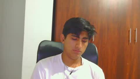 Snapshot of cesarex148 chatting on January 2025 12:12:01 AM Cesar online show from January 2025 12:12:01 AM