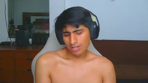 Snapshot of cesarex148 chatting on February 2026 09:37:02 PM Cesar online show from February 2026 09:37:02 PM