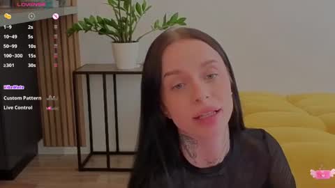 Livia online show from July 2026 02:05:01 PM