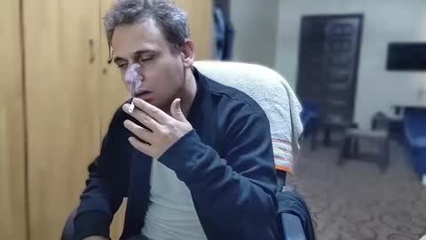 Snapshot of cezar46 chatting on December 2024 10:28:02 AM cezar online show from December 2024 10:28:02 AM