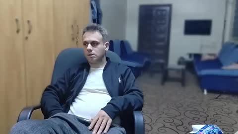 Snapshot of cezar46 chatting on December 2024 07:12:01 PM cezar online show from December 2024 07:12:01 PM