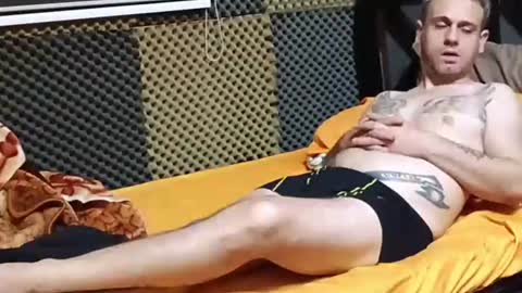 Snapshot of cezar46 chatting on September 2025 01:16:02 AM cezar online show from September 2025 01:16:02 AM