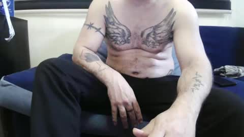 Snapshot of cezar46 chatting on October 2025 08:22:01 AM cezar online show from October 2025 08:22:01 AM