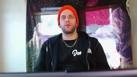 Snapshot of cguffey2284 chatting on February 2025 10:02:02 PM cguffey2284 online show from February 2025 10:02:02 PM