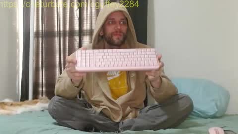 Snapshot of cguffey2284 chatting on January 2026 09:40:02 PM cguffey2284 online show from January 2026 09:40:02 PM