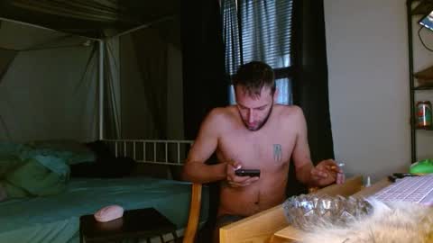 Snapshot of cguffey2284 chatting on February 2026 02:13:01 PM cguffey2284 online show from February 2026 02:13:01 PM