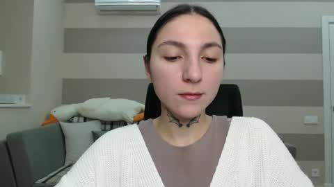 Kate online show from January 2025 06:38:01 AM