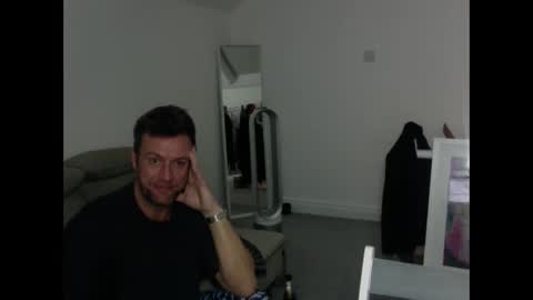 2Play and play2 online show from April 2026 05:12:02 AM