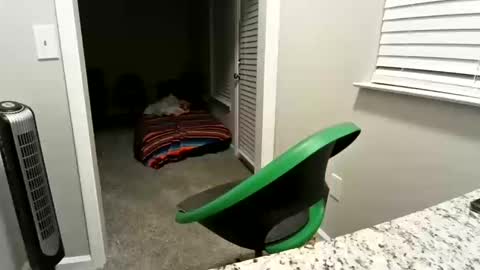 Chuck online show from October 2025 09:52:01 AM