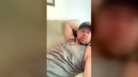 chad25old online show from May 2026 06:36:02 PM