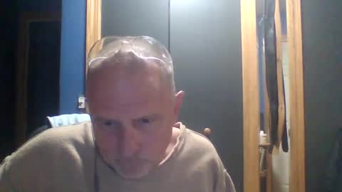 chadsters123 online show from May 2026 03:24:02 AM