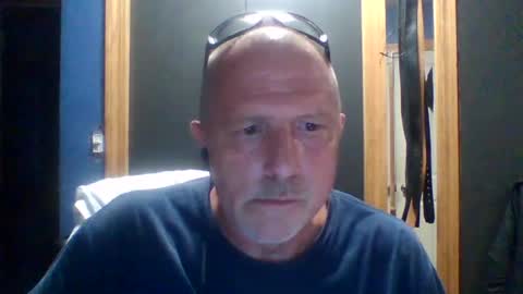 chadsters123 online show from July 2026 01:37:01 AM