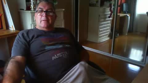 Chalky online show from September 2025 05:18:02 AM