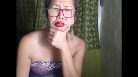 Snapshot of champaka123 chatting on December 2024 04:34:01 AM champaka online show from December 2024 04:34:01 AM