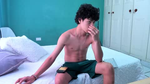 Snapshot of chandler_kenji chatting on January 2025 04:55:02 PM Kenji online show from January 2025 04:55:02 PM