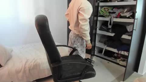 Snapshot of chandler_kenji chatting on September 2025 11:54:02 AM Kenji online show from September 2025 11:54:02 AM