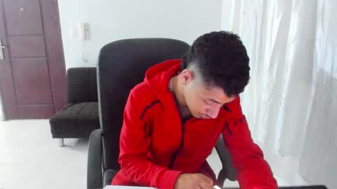 Snapshot of chandler_kenji chatting on September 2025 04:23:02 AM Kenji online show from September 2025 04:23:02 AM