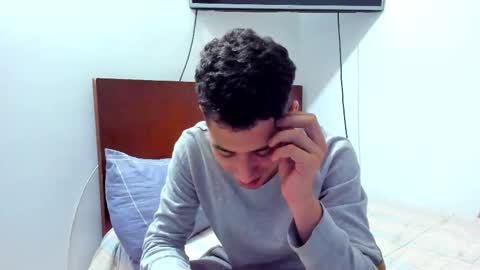 Snapshot of chandler_kenji chatting on November 2025 01:48:02 AM Kenji online show from November 2025 01:48:02 AM