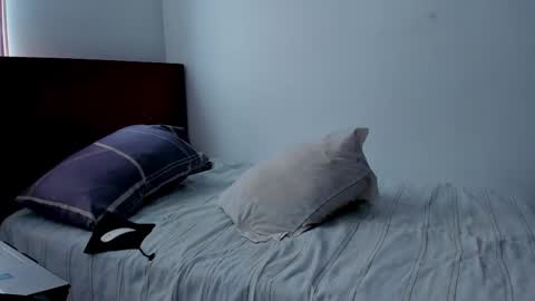 Snapshot of chandler_kenji chatting on December 2025 01:05:01 PM Kenji online show from December 2025 01:05:01 PM