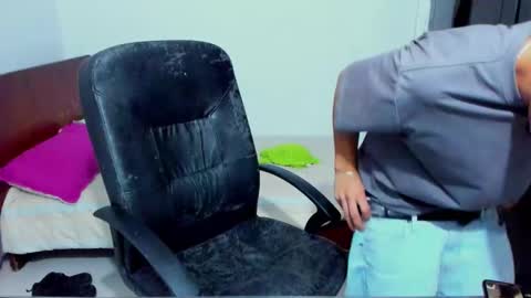 Snapshot of chandler_kenji chatting on February 2026 02:10:01 AM Kenji online show from February 2026 02:10:01 AM