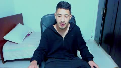 Snapshot of chandler_kenji chatting on February 2026 02:53:01 AM Kenji online show from February 2026 02:53:01 AM