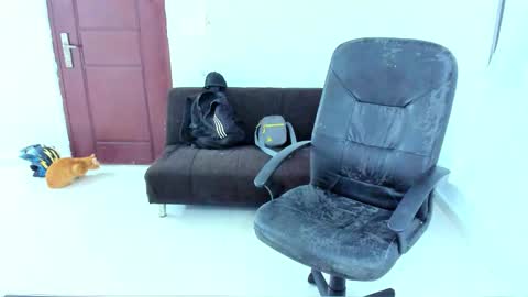 Snapshot of chandler_kenji chatting on February 2026 01:13:01 AM Kenji online show from February 2026 01:13:01 AM