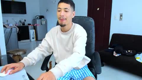 Snapshot of chandler_kenji chatting on March 2026 11:27:01 AM Kenji online show from March 2026 11:27:01 AM