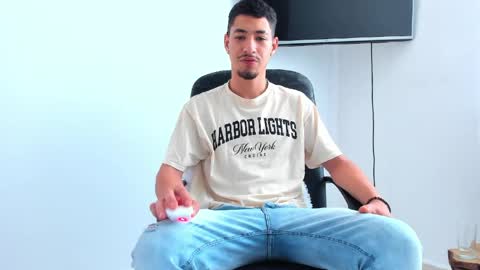 Kenji online show from May 2026 12:43:02 PM