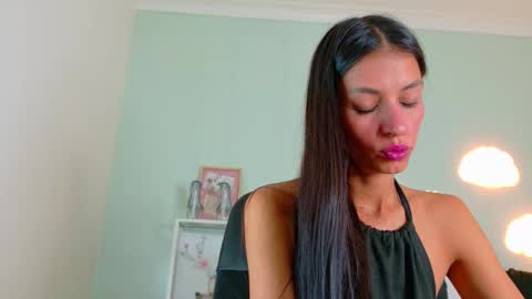 C H A N E L online show from September 2025 02:55:02 AM