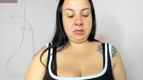 Snapshot of chanell15 chatting on November 2025 07:58:01 PM Fabi online show from November 2025 07:58:01 PM