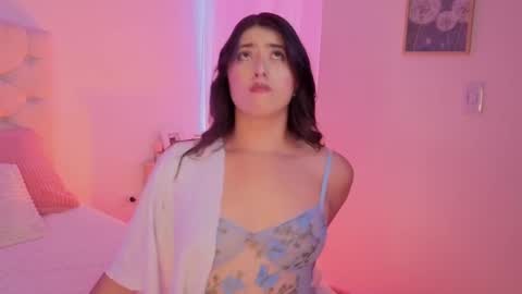 Chanell online show from September 2025 08:25:02 PM