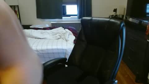 changyb online show from February 2026 08:27:01 PM