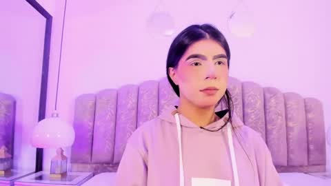 Snapshot of channel_sofia chatting on May 2026 03:33:02 AM Channel Sofia online show from May 2026 03:33:02 AM