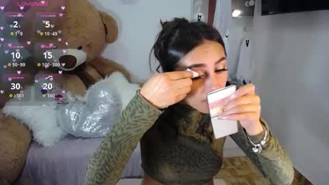 Snapshot of channelrose_1 chatting on October 2025 08:05:02 AM Isabella online show from October 2025 08:05:02 AM