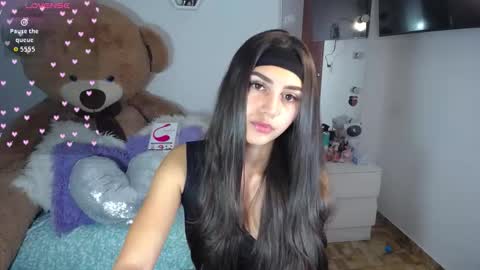 Isabella online show from November 2025 06:36:02 AM