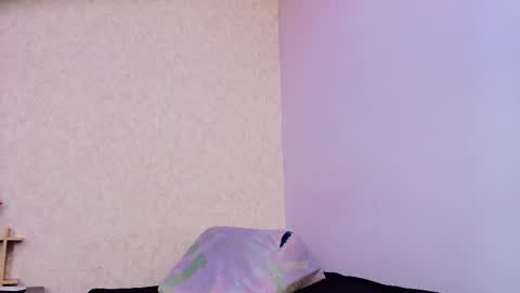 Raquel  online show from February 2026 12:09:02 PM