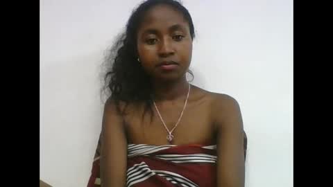 chantale483461 online show from April 2026 07:18:01 PM