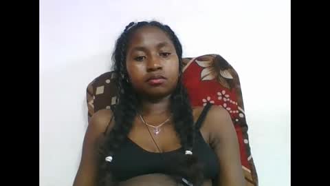 Snapshot of chantale483461 chatting on April 2026 06:31:02 PM chantale483461 online show from April 2026 06:31:02 PM